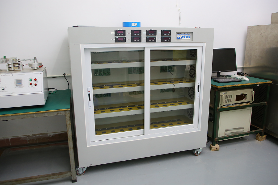 Dongguan Jingxiao Electronics Co., Ltd. AC charger