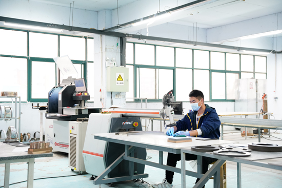 Linyi Aladin Sign Co., Ltd. Luminous Character