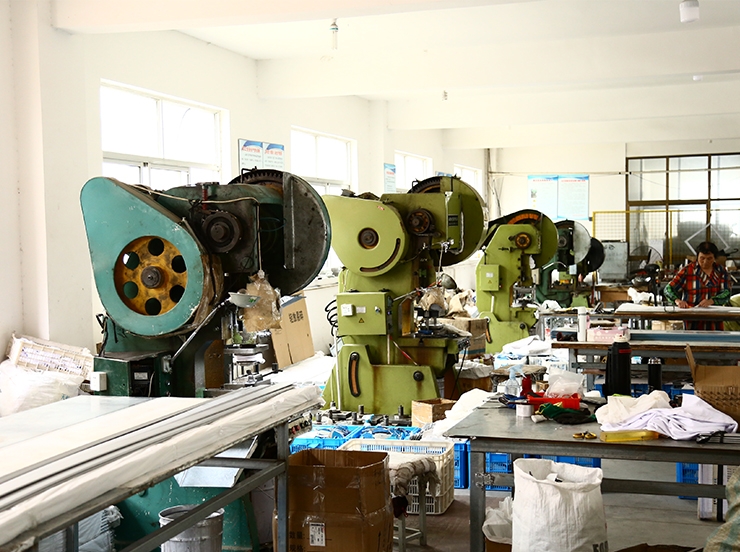 Nantong Zhongfa Display Equipment Co., Ltd. factory image 5