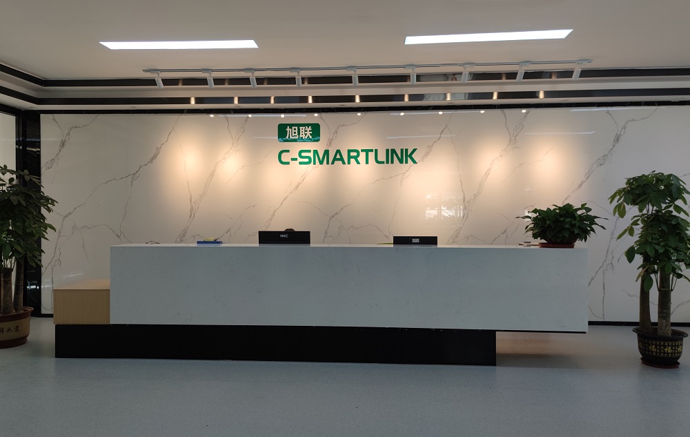 C-Smartlink Information Technology Co., Ltd. USB-C Adapter