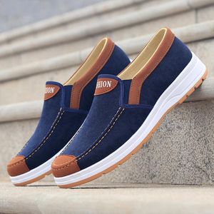 Cloth Shoes Casual Shoes Wholesale Breathable Soft and Easy Wear Non-slip Canvas Old Beijing Shoes Men