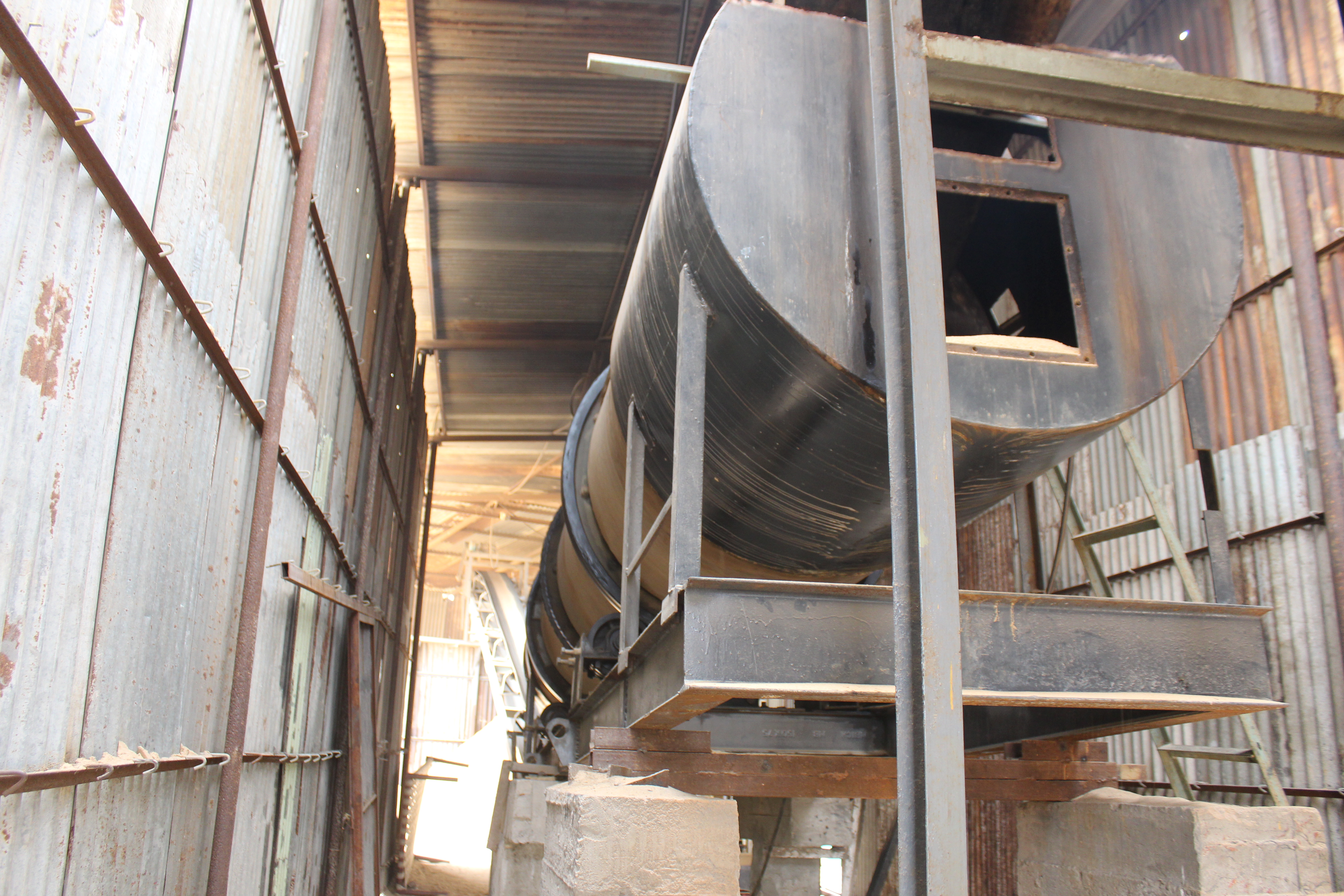 Pyramid Silica Industries Ltd. Construction Grade Silica Sand