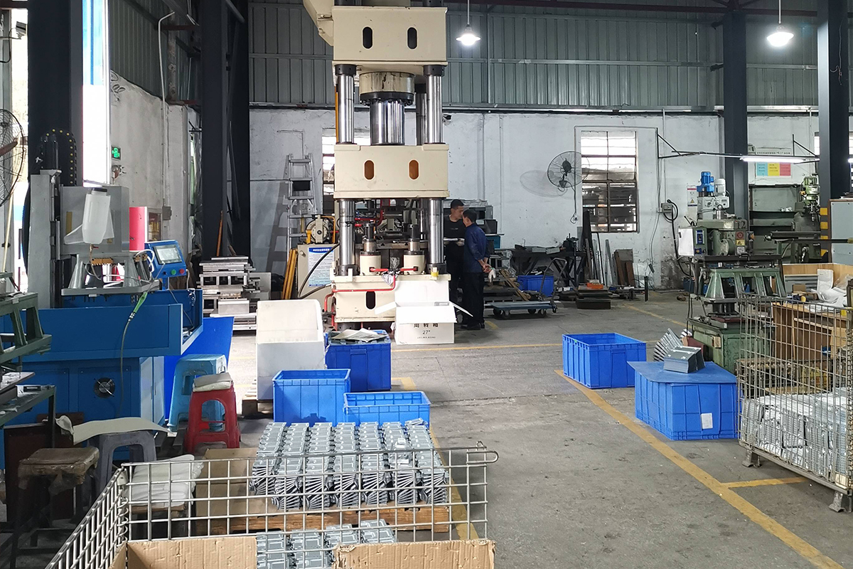 Shenzhen Yicheng Computer Equipment Co., Ltd. factory image 5
