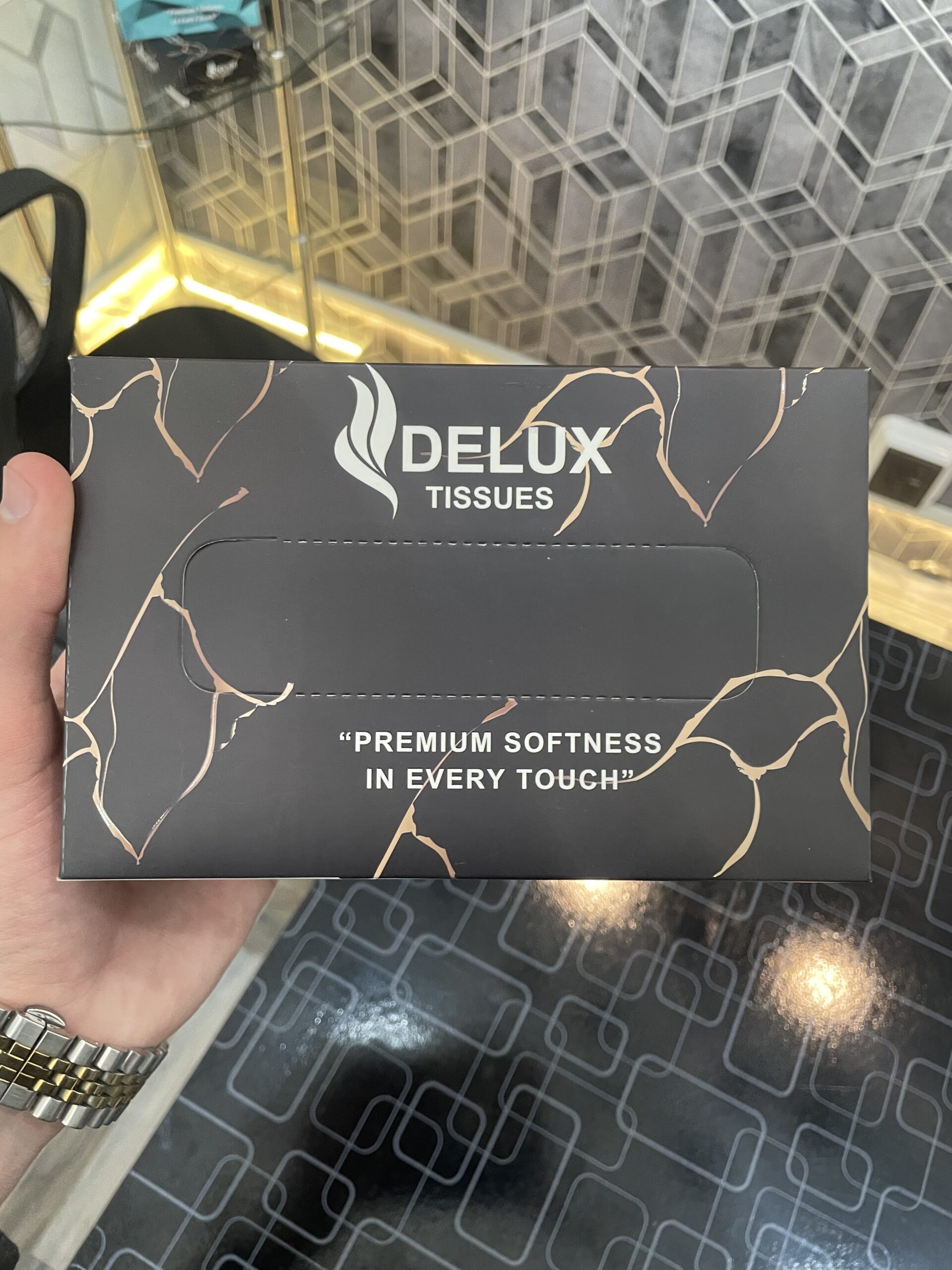 Delux Amenities factory image 5