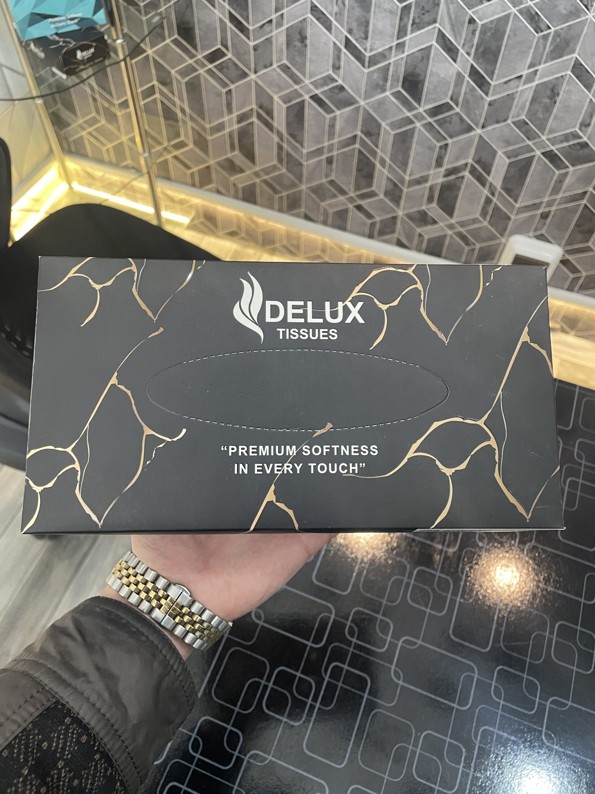 Delux Amenities factory image 6