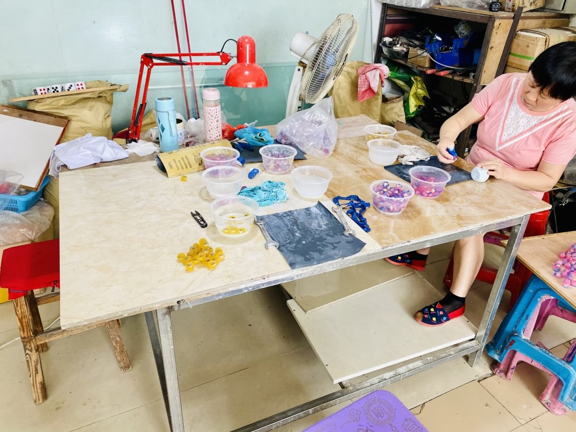 Zhongshan Dongsheng Tianqi Plastics Factory DND dice