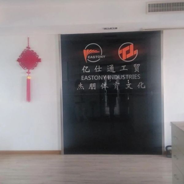 cvf1kilbq10c73f1eqog.webp