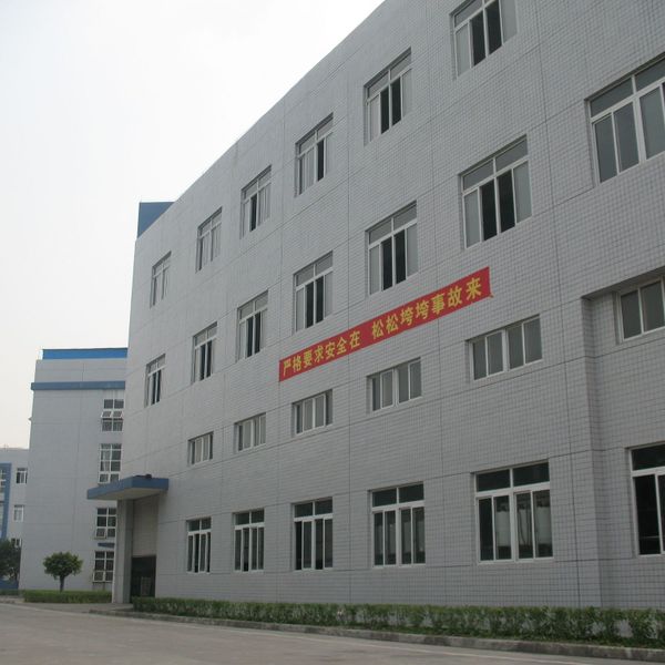 cvgri25bq10c73edr37g.jpg