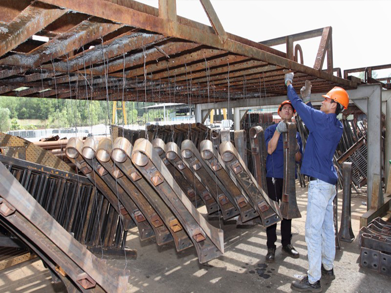 Bien Hoa Zinc Hot-Dip Galvanization - Bien Hoa Hot Dip Company Limited Galvanized steel structures