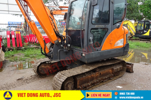 Máy đào DOOSAN 55 bánh xích đời 2010