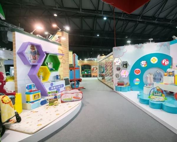 Smart Toys and OEM Plastic Toys