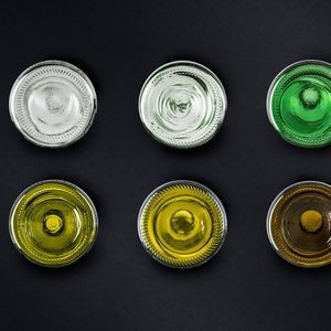 Glass packaging