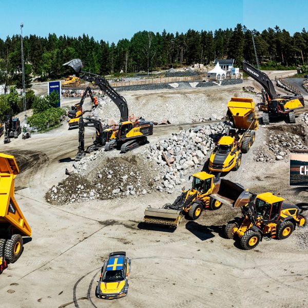 wheel loaders, excavators, dumpers, compact wheel loaders, compact excavators, and heavy machinery