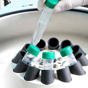 De-aromatized Solvents