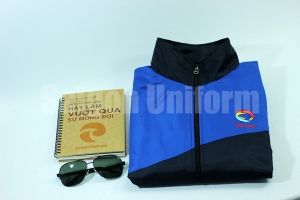 Uniform windbreaker