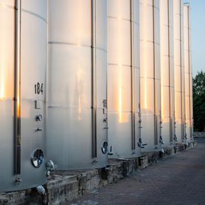 WATER HEATER  
STORAGE TANK