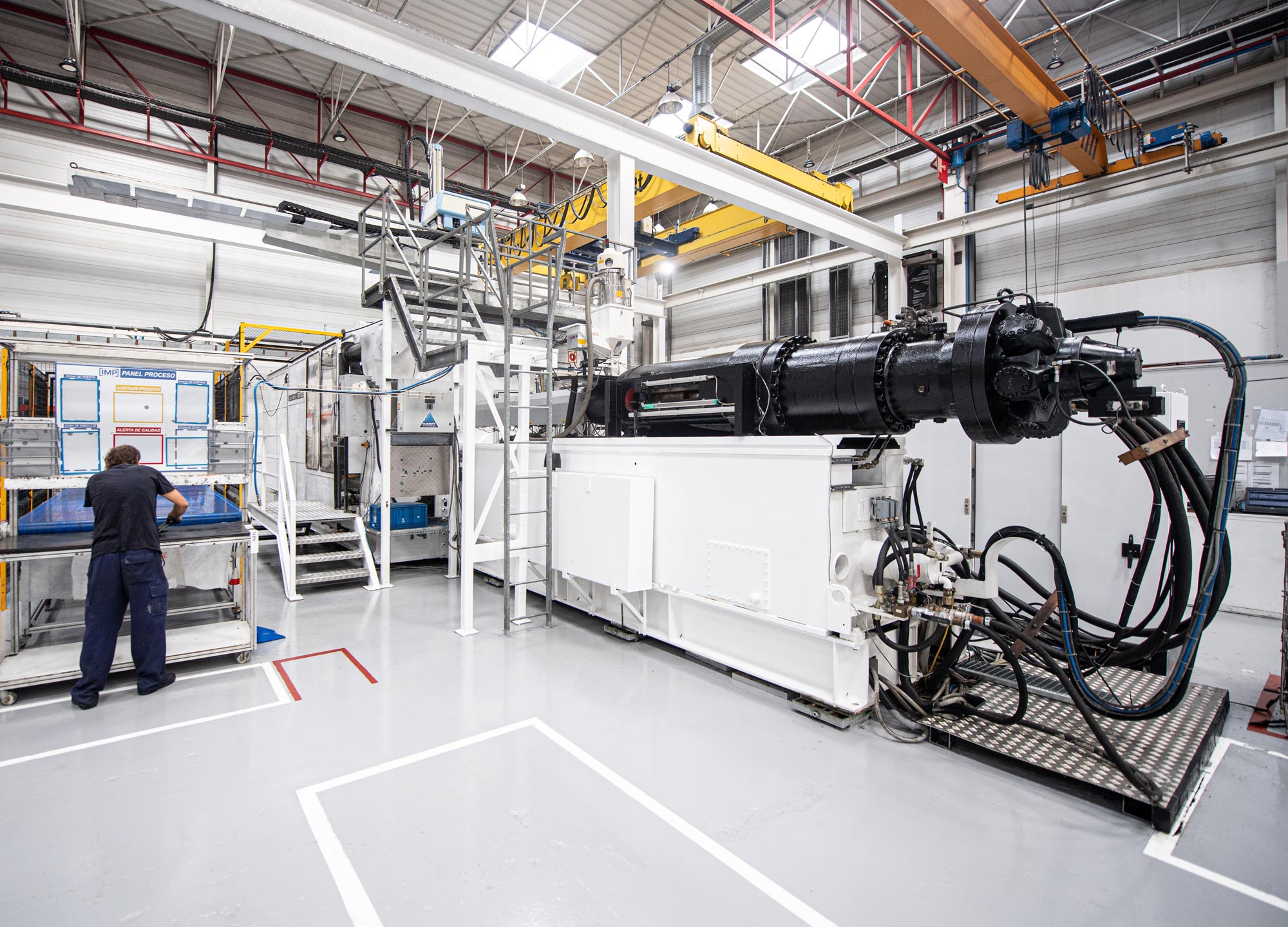AKT Plasticos Sociedad Limitada Automotive plastic components