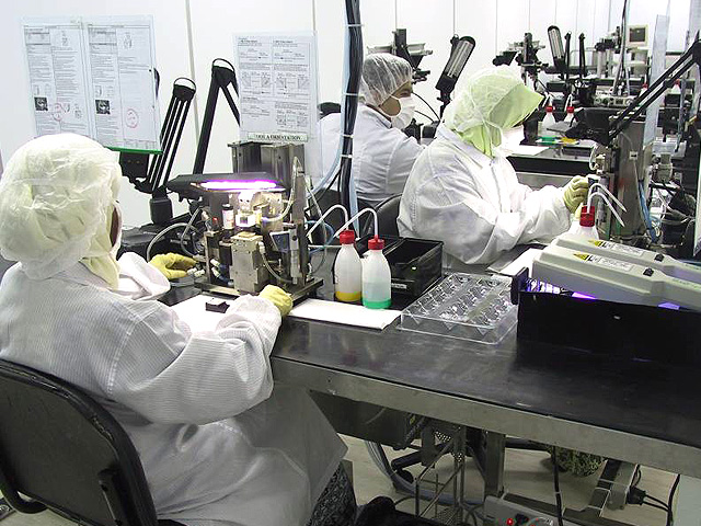 Opto-Electronic Assembly