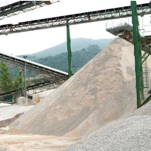 AGGREGATES - DOLOMITE - CALCIUM AND MAGNESIUM CARBONATE - DOLOMITIC CARBONATE