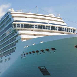 cruise ships