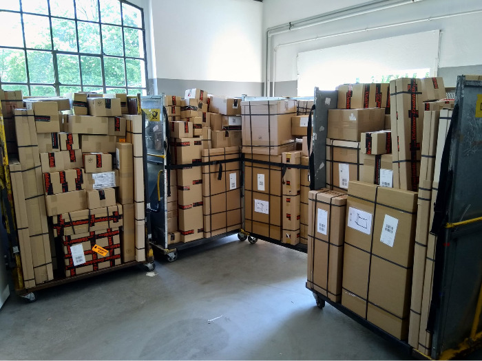 AMS AUTO GMBH Youngtimer spare parts