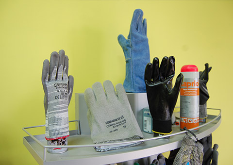 A & M DI AVERSA MICHELE factory image 1