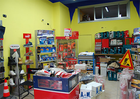 A & M DI AVERSA MICHELE factory image 2