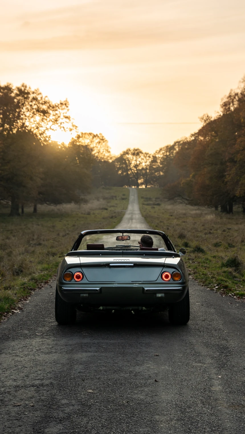 AUTO 100 classic cars