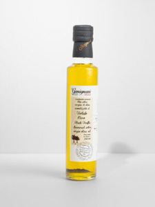 Condimento al Tartufo Nero in olio extra vergine di oliva \ *Black Truffle condiment in extra virgin olive oil*