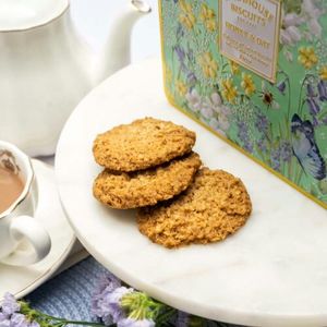 English Garden Honey &amp; Oat Tin