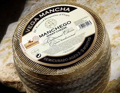VEGA MANCHA MANCHEGO 2-3 MONTHS - Manchego semicured sheep cheese (D.O)