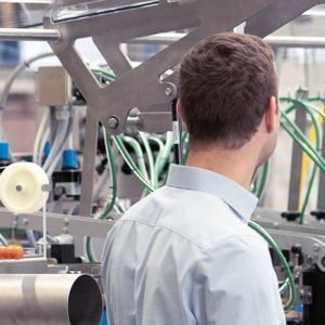 horizontal form, fill, and seal (HFFS) pouch packaging machines