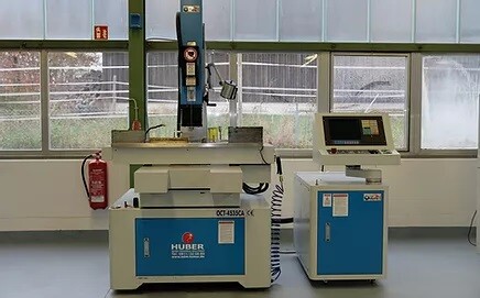 D + M ERODIERTECHNIK & FRÄSTECHNIK GBR factory image 4