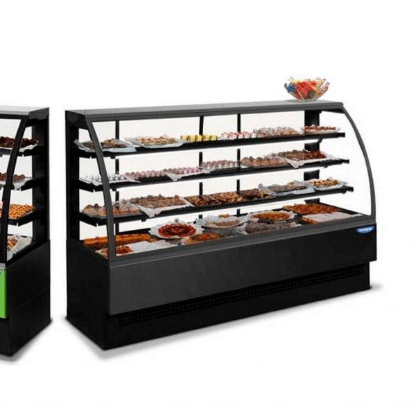 Pastry & Bakery Display Cases