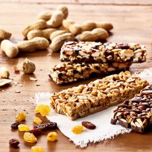 custom-made snack nuts and fruits bars