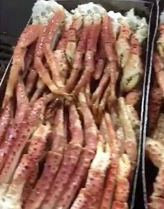 Frozen cooked Southern Red Crab Sections