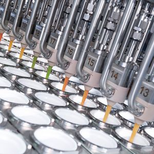 E105-Machine Linea Fueller Filler