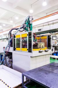 injection molding machine