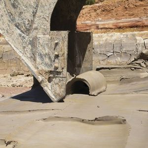 raw materials and ceramic pastes