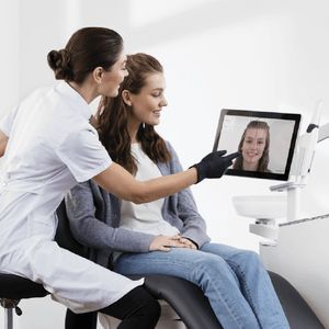 teeth whitening colgate illuminator