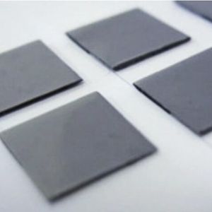 薄型導電性ガスケット