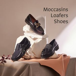ladies' high-fashion leather footwear
