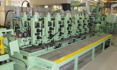 Forming machine
