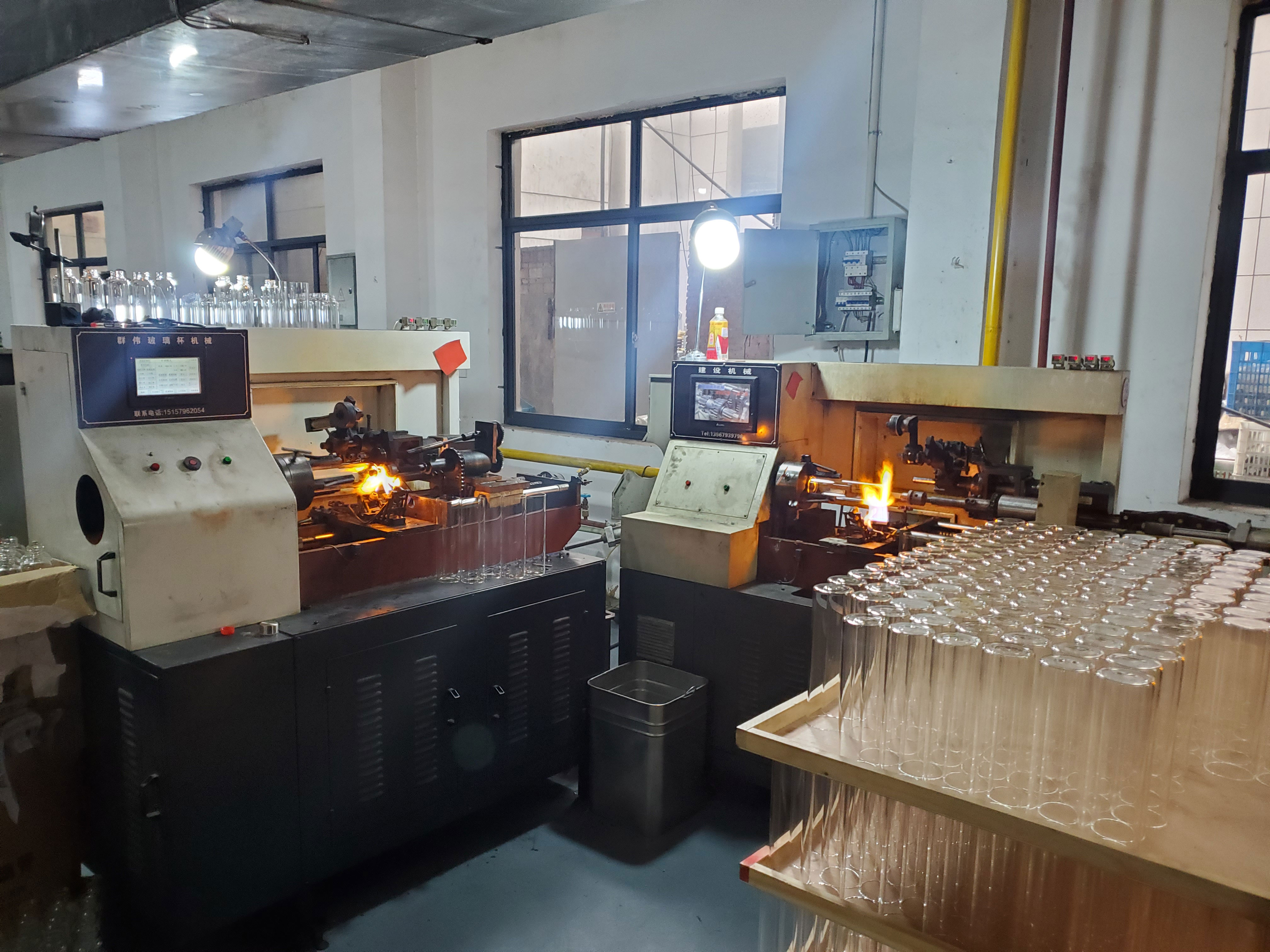 Hangzhou Jingyun Trading Technology Co., Ltd. Crystal roller bottle
