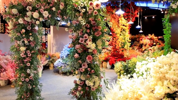 Zhangjiajie Summer Flower Simulation Flower Co., Ltd. factory image 6