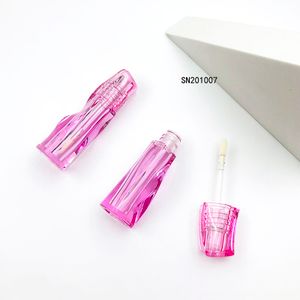 Factory custom logo lip gloss plastic bottle lip gloss tubes packaging