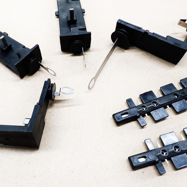 2K Metal Overmolding