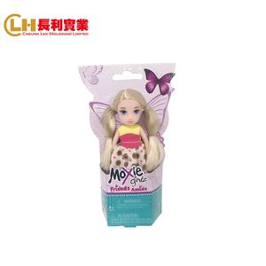Fashion doll