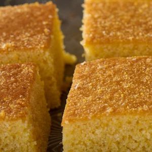 Authentic Baked Cornbread