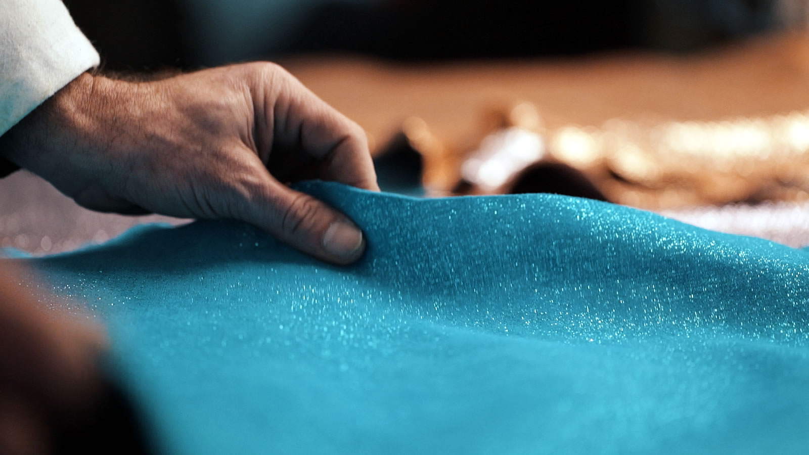Finished Leather (Sparkling Turquoise)